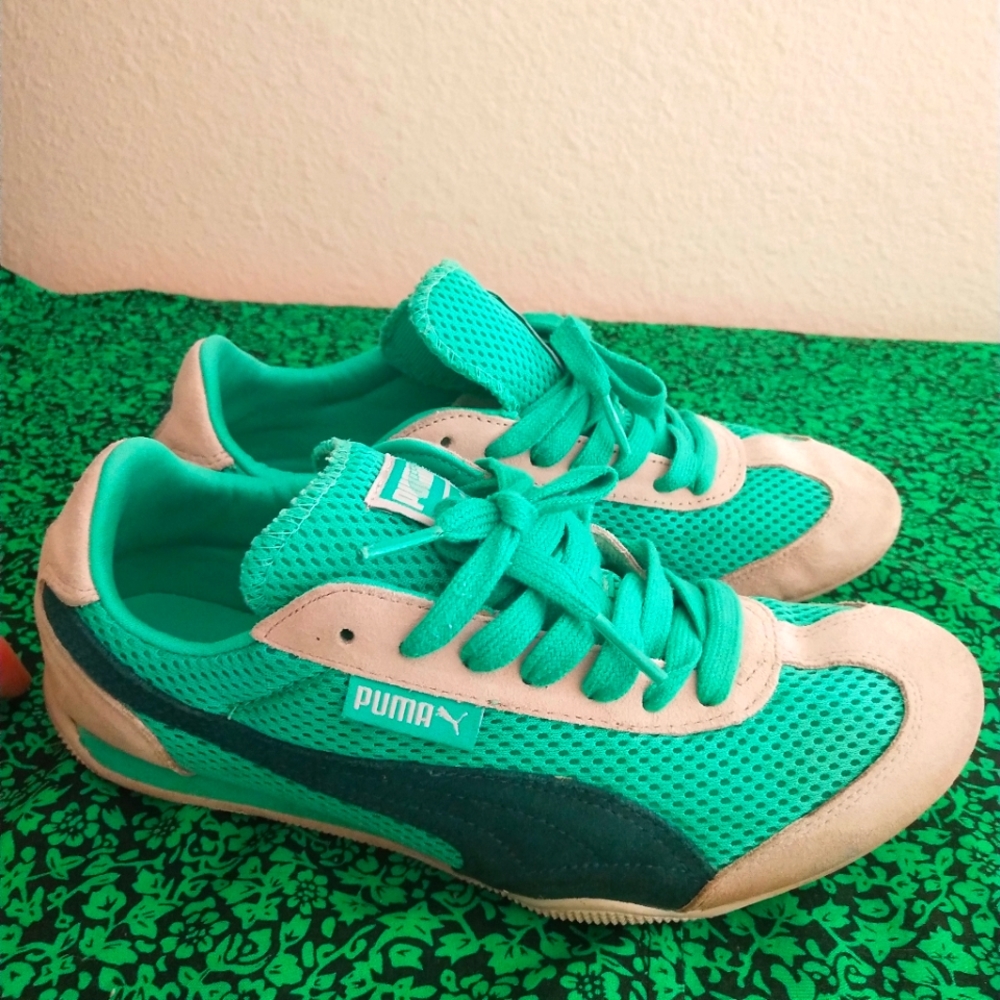 PUMA Suede Sport Lifestyle Light green women's shoes. us7.5 Eu38 uk5.